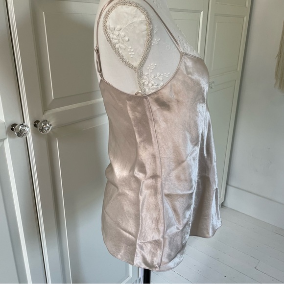 Vince satin cami champagne - Picture 4 of 7